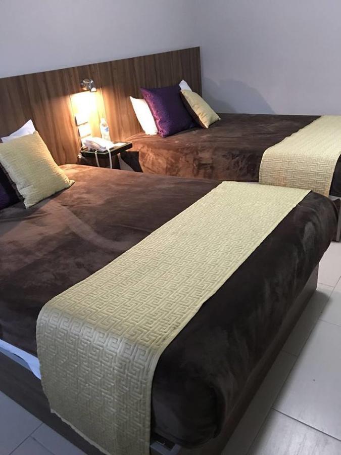 Hotel Fg Λεόν Εξωτερικό φωτογραφία