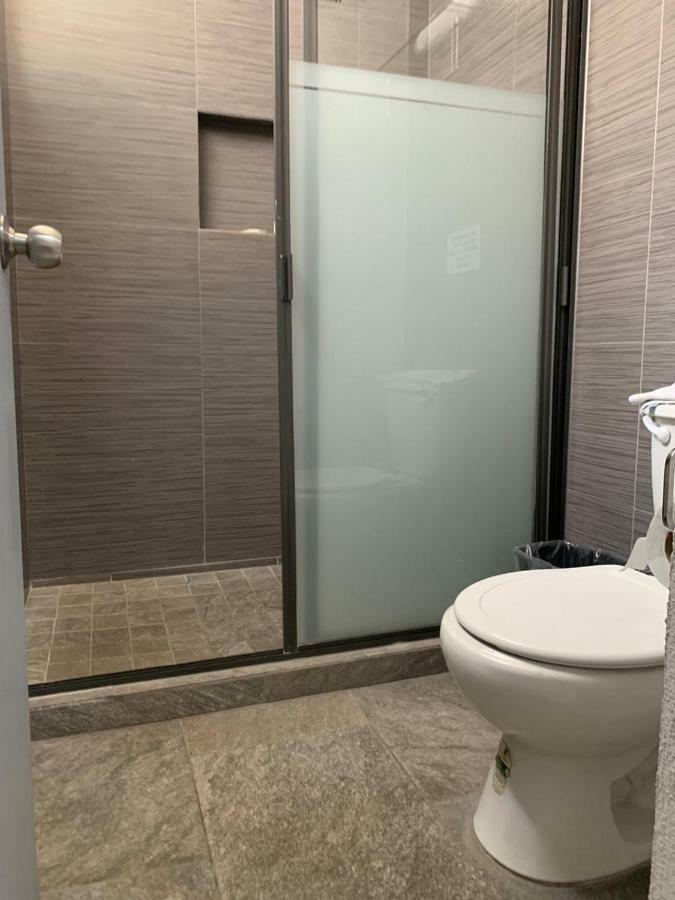 Hotel Fg Λεόν Εξωτερικό φωτογραφία