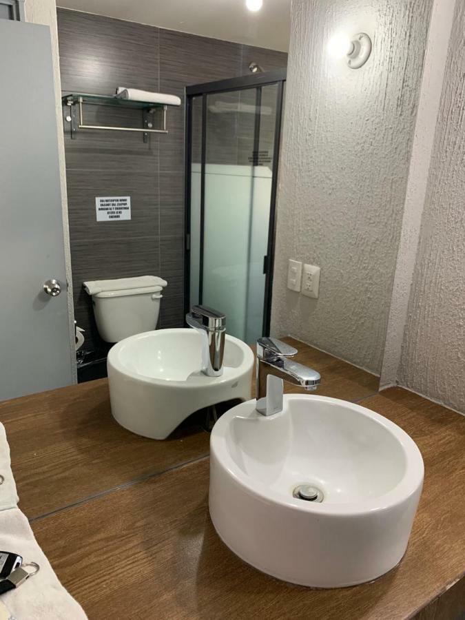 Hotel Fg Λεόν Εξωτερικό φωτογραφία